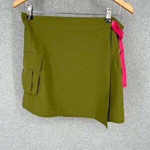 Fabletics Jillian Wrap Skirt Size M Green Pink Cargo Street Wear Sporty NEW